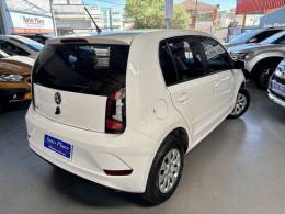 VOLKSWAGEN - UP - 2019/2020 - Branca - R$ 60.900,00