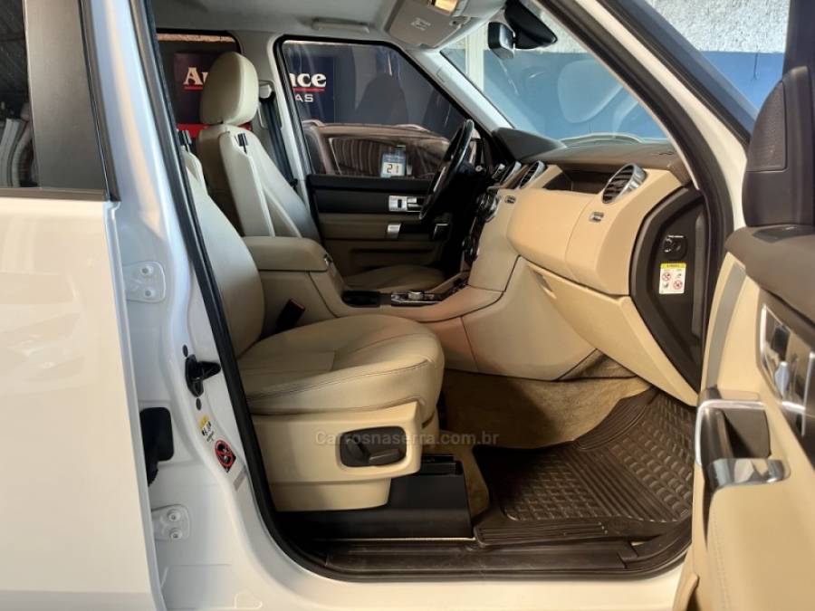 LAND ROVER - DISCOVERY 4 - 2013/2013 - Branca - Sob Consulta