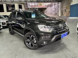 RENAULT - DUSTER - 2022/2023 - Preta - R$ 109.900,00