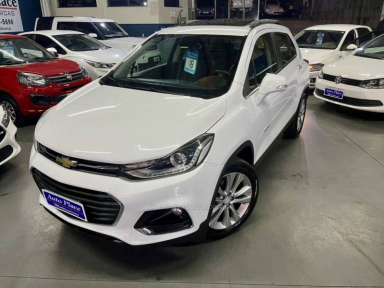 CHEVROLET - TRACKER - 2017/2018 - Branca - R$ 94.900,00