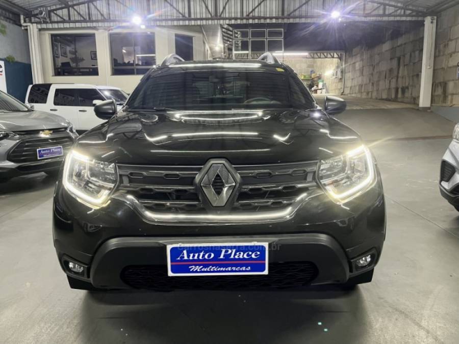 RENAULT - DUSTER - 2022/2023 - Preta - R$ 108.900,00