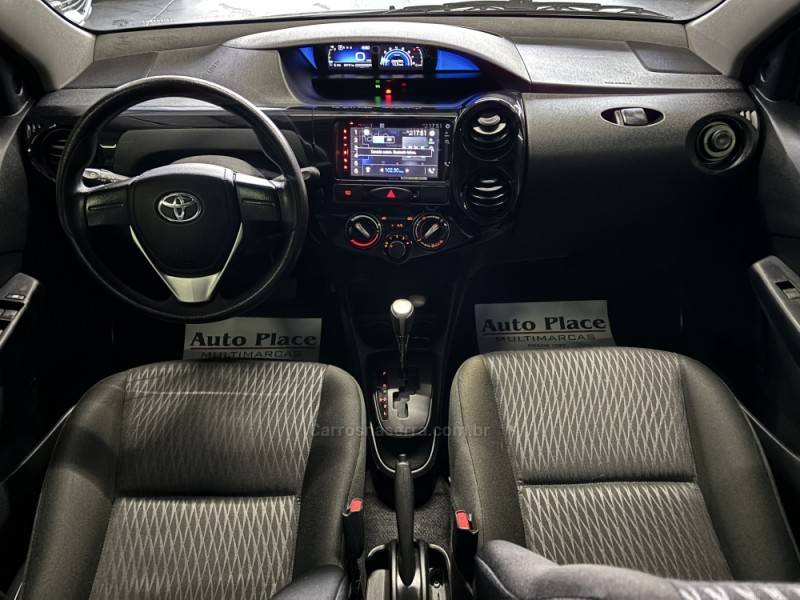 TOYOTA - ETIOS - 2019/2020 - Cinza - Sob Consulta