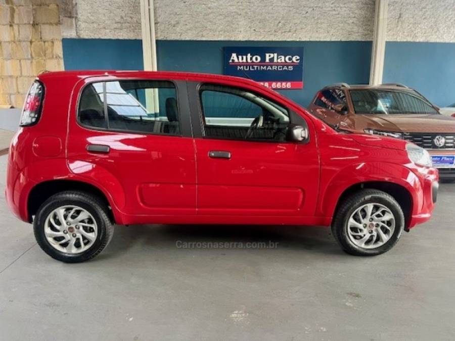 FIAT - UNO - 2019/2019 - Vermelha - R$ 47.900,00