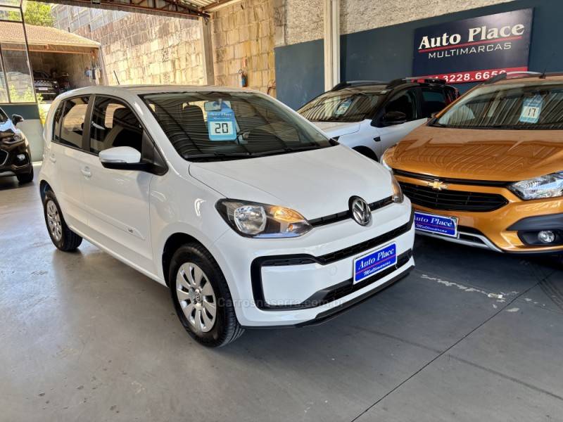 VOLKSWAGEN - UP - 2019/2020 - Branca - R$ 60.900,00
