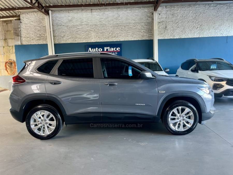 CHEVROLET - TRACKER - 2020/2021 - Cinza - R$ 112.900,00