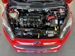 FORD - FIESTA - 2015/2015 - Vermelha - R$ 47.900,00