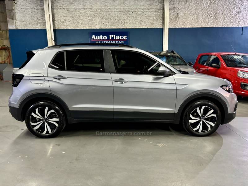VOLKSWAGEN - T-CROSS - 2023/2024 - Prata - R$ 118.900,00