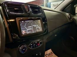 RENAULT - SANDERO - 2015/2016 - Prata - R$ 44.900,00