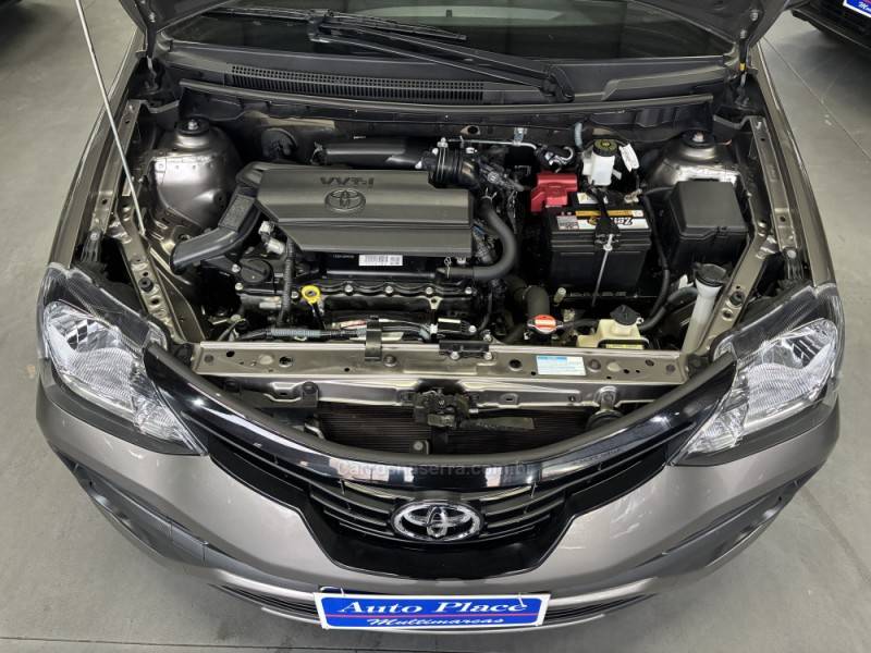 TOYOTA - ETIOS - 2019/2020 - Cinza - Sob Consulta