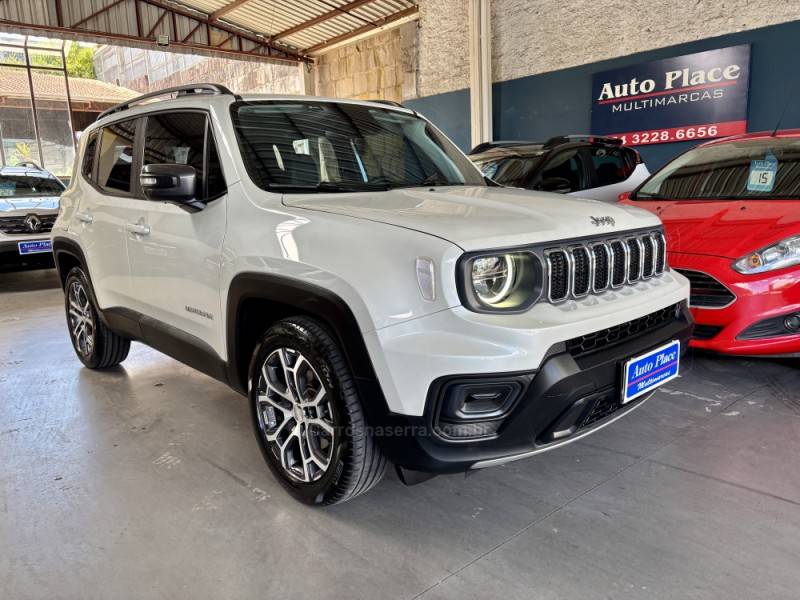 JEEP - RENEGADE - 2023/2024 - Branca - R$ 118.900,00