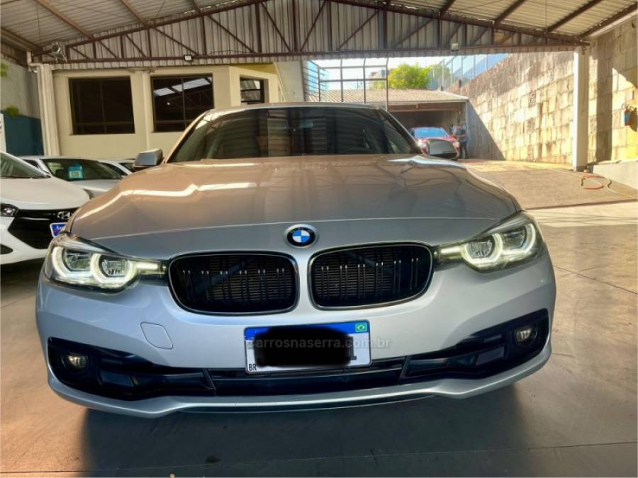 BMW - 320I - 2018/2018 - Prata - R$ 129.900,00