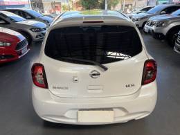 NISSAN - MARCH - 2015/2016 - Branca - R$ 40.000,00