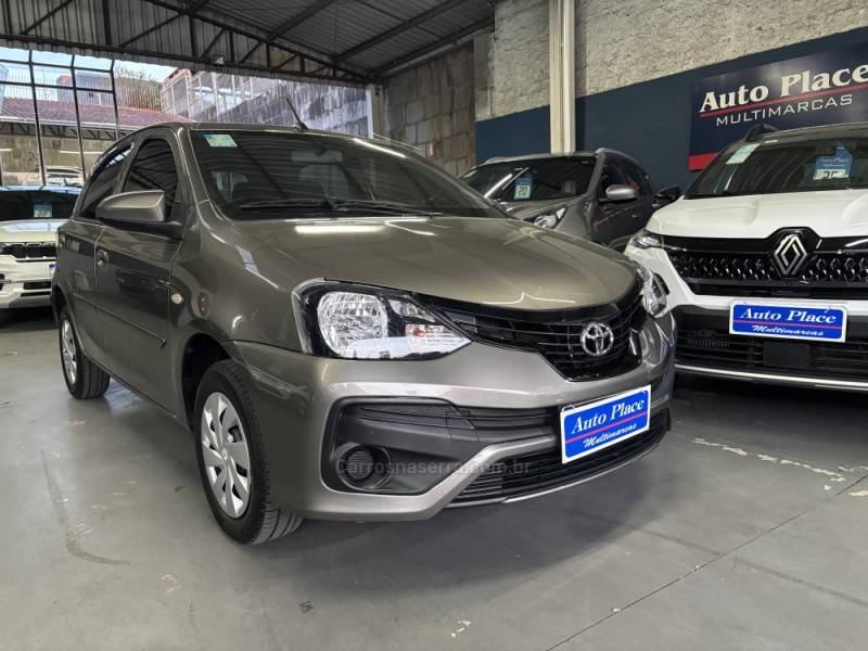 TOYOTA - ETIOS - 2019/2020 - Cinza - Sob Consulta