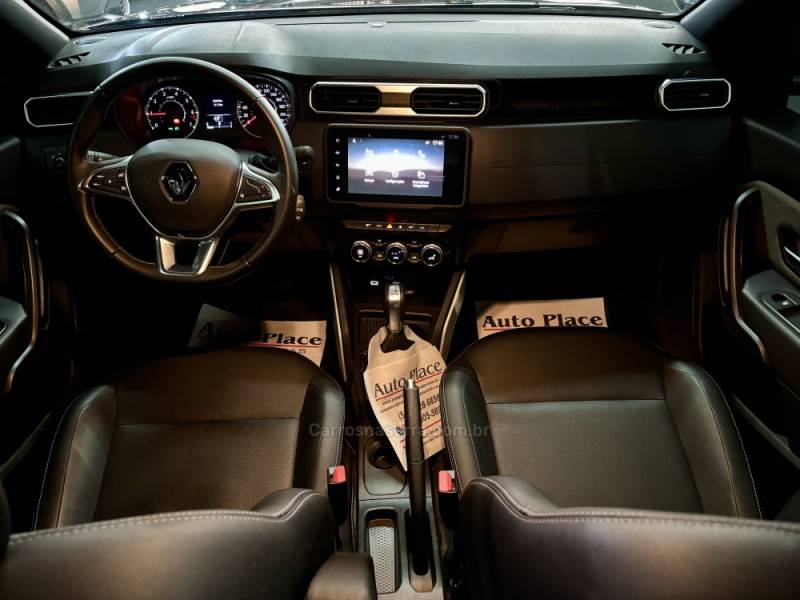 RENAULT - DUSTER - 2022/2023 - Preta - R$ 109.900,00