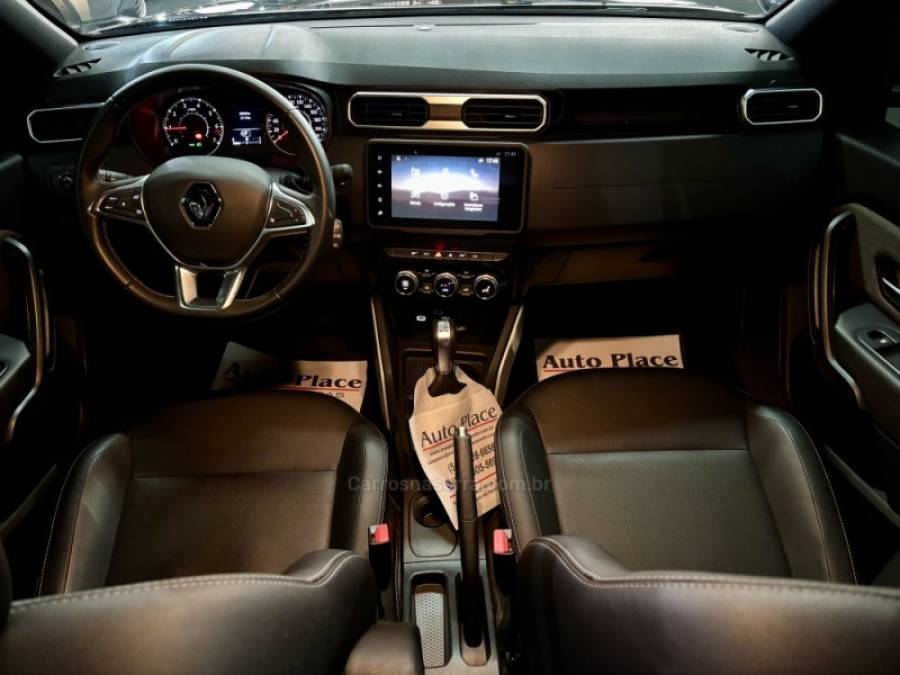 RENAULT - DUSTER - 2022/2023 - Preta - R$ 109.900,00
