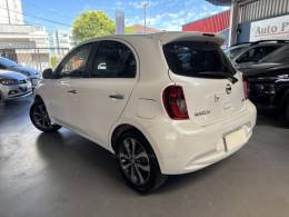 NISSAN - MARCH - 2015/2016 - Branca - R$ 40.000,00