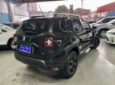 RENAULT - DUSTER - 2022/2023 - Preta - R$ 109.900,00