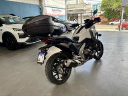 HONDA - NC 750X - 2021/2022 - Branca - R$ 54.900,00