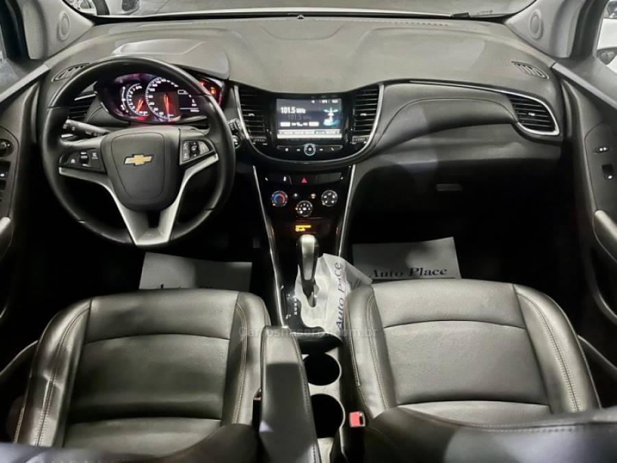 CHEVROLET - TRACKER - 2017/2018 - Branca - R$ 94.900,00