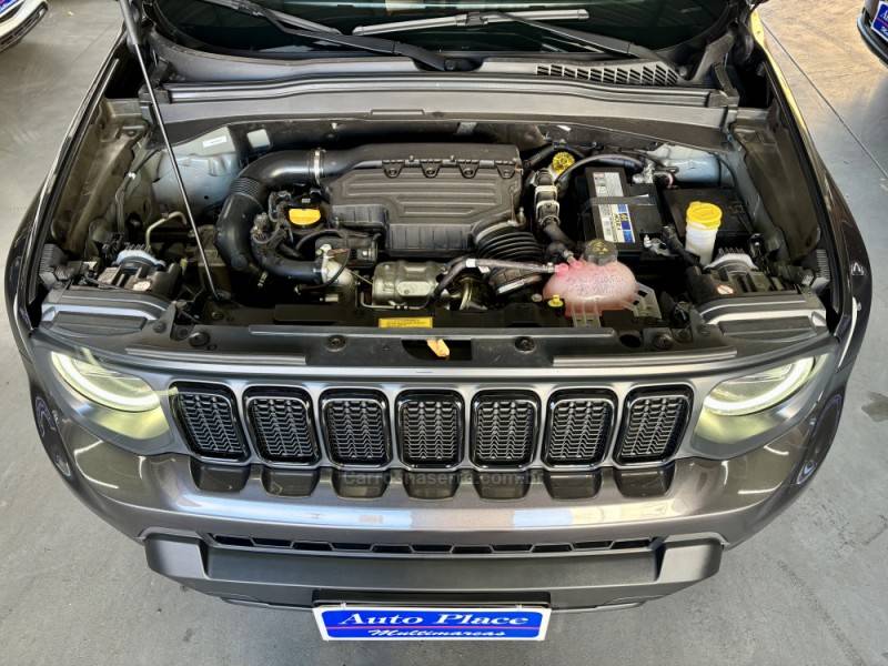 JEEP - RENEGADE - 2023/2024 - Cinza - R$ 112.900,00