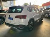 VOLKSWAGEN - TAOS - 2022/2022 - Branca - R$ 159.900,00