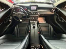 MERCEDES-BENZ - C 180 - 2017/2017 - Preta - R$ 129.900,00