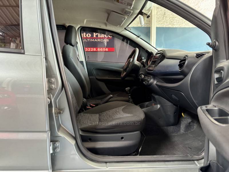 FIAT - UNO - 2017/2017 - Cinza - R$ 39.900,00