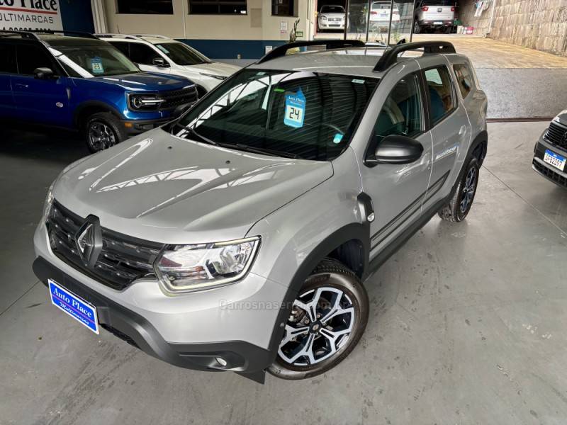 RENAULT - DUSTER - 2023/2024 - Prata - R$ 109.900,00