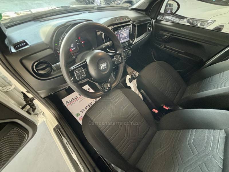FIAT - STRADA - 2021/2022 - Branca - R$ 81.900,00