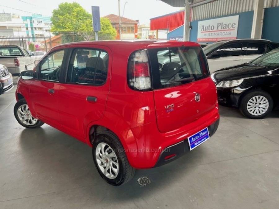 FIAT - UNO - 2019/2019 - Vermelha - R$ 47.900,00