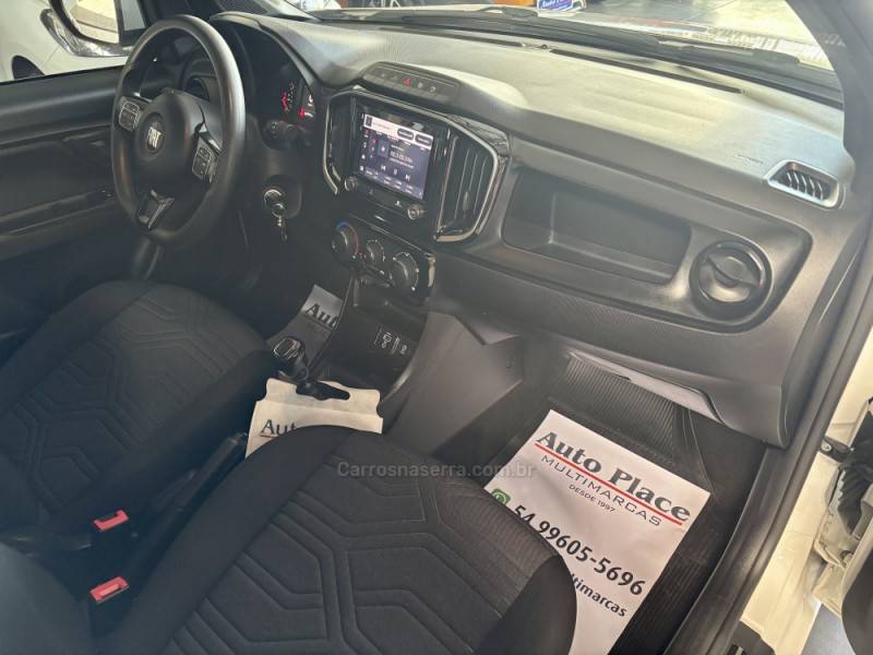 FIAT - STRADA - 2021/2022 - Branca - R$ 81.900,00