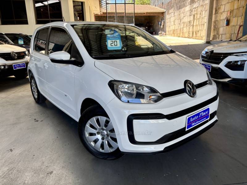 VOLKSWAGEN - UP - 2019/2020 - Branca - R$ 60.900,00