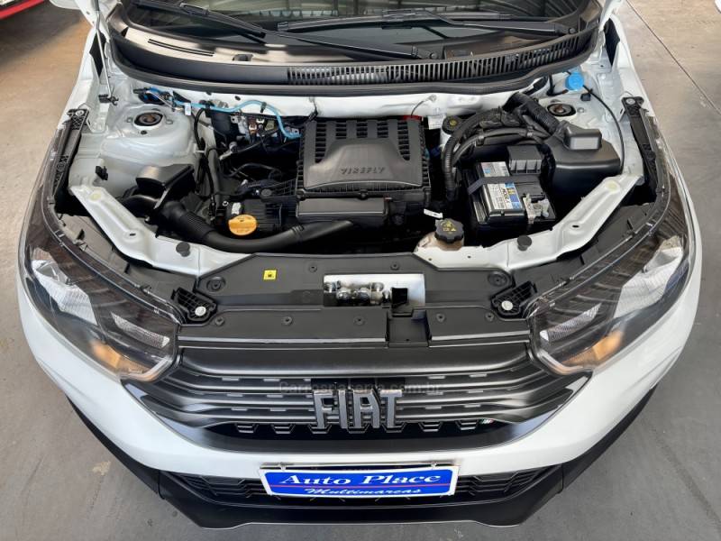 FIAT - STRADA - 2021/2022 - Branca - R$ 81.900,00