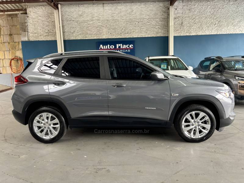 CHEVROLET - TRACKER - 2020/2021 - Cinza - R$ 107.900,00