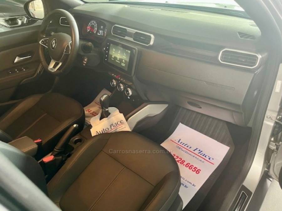 RENAULT - DUSTER - 2024/2025 - Prata - R$ 128.900,00