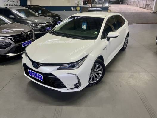 TOYOTA - COROLLA - 2020/2021 - Branca - R$ 132.900,00