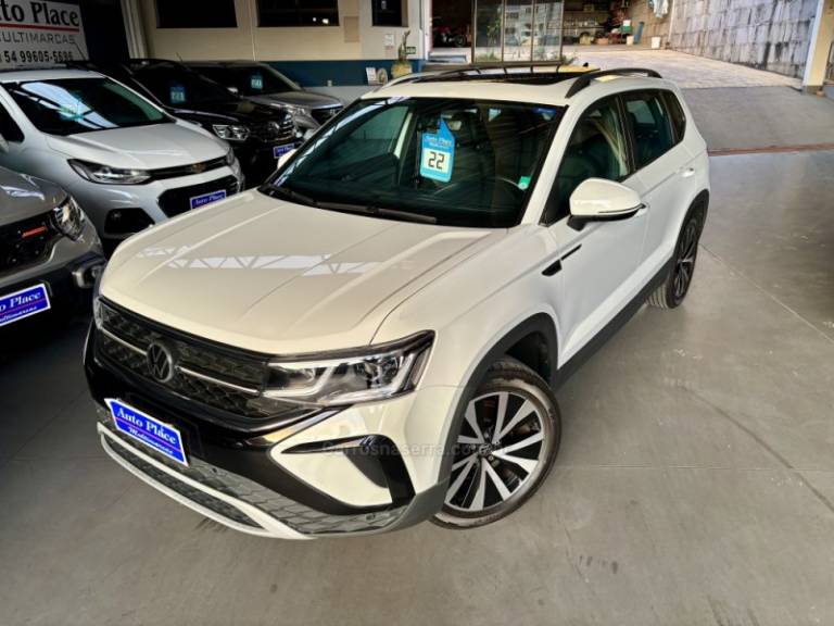 VOLKSWAGEN - TAOS - 2022/2022 - Branca - R$ 159.900,00