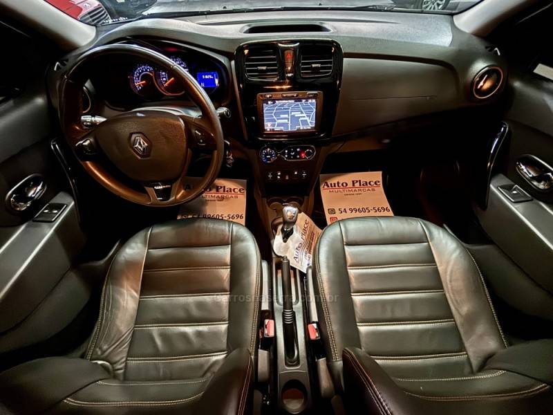 RENAULT - SANDERO - 2015/2016 - Prata - R$ 44.900,00