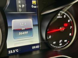 MERCEDES-BENZ - C 180 - 2017/2017 - Preta - R$ 129.900,00