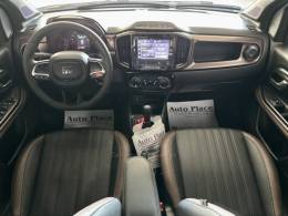 FIAT - STRADA - 2024/2025 - Branca - R$ 135.900,00