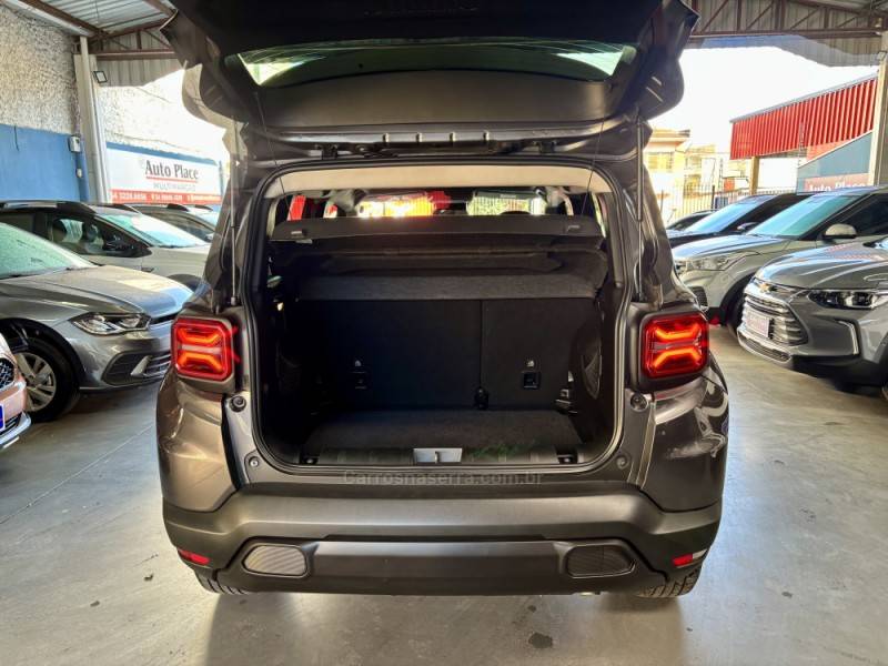 JEEP - RENEGADE - 2023/2024 - Cinza - R$ 112.900,00