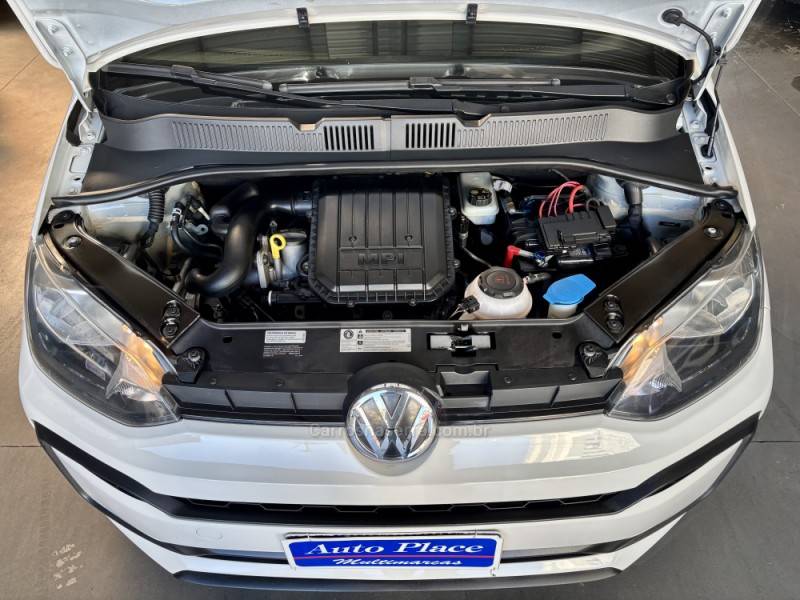 VOLKSWAGEN - UP - 2019/2020 - Branca - R$ 62.900,00