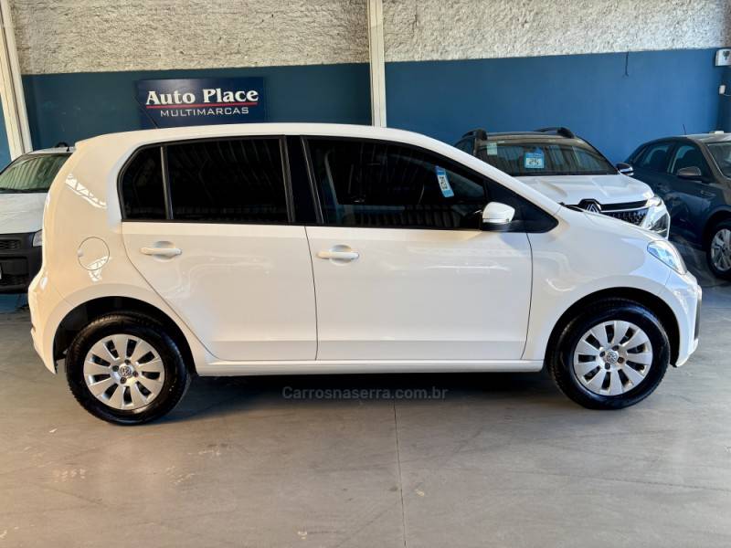 VOLKSWAGEN - UP - 2019/2020 - Branca - R$ 62.900,00