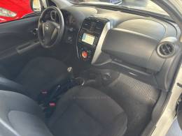 NISSAN - MARCH - 2015/2016 - Branca - R$ 40.000,00