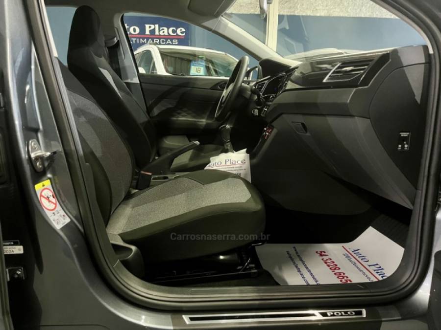 VOLKSWAGEN - POLO - 2024/2024 - Cinza - R$ 87.900,00