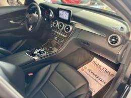 MERCEDES-BENZ - C 180 - 2017/2017 - Preta - R$ 129.900,00