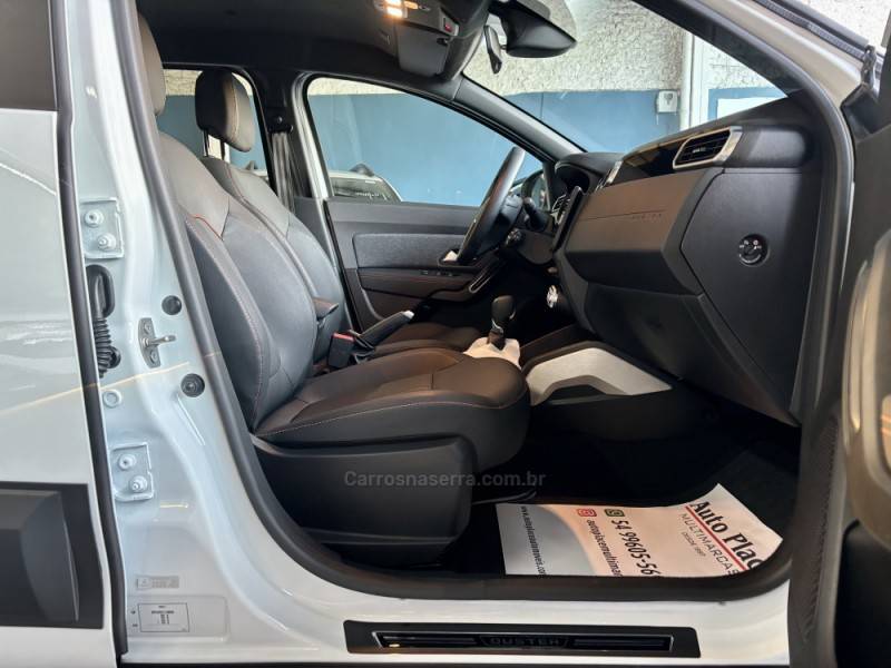 RENAULT - DUSTER - 2025/2026 - Branca - R$ 129.900,00