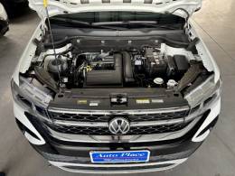 VOLKSWAGEN - TAOS - 2022/2022 - Branca - R$ 153.900,00