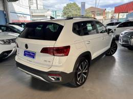 VOLKSWAGEN - TAOS - 2022/2022 - Branca - R$ 153.900,00
