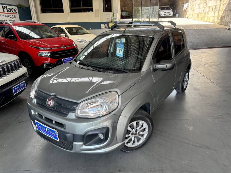 FIAT - UNO - 2017/2017 - Cinza - R$ 39.900,00